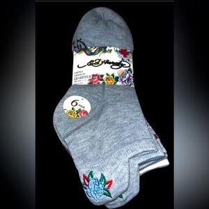 *new* Ed Hardy Casual Socks  - 6 Pair